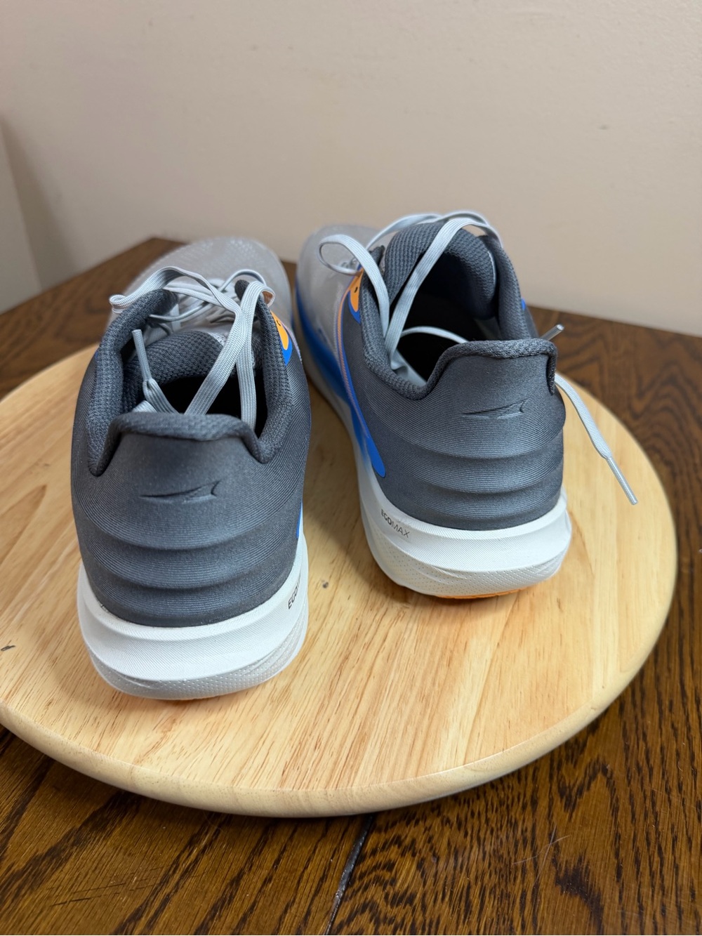 Altra Men’s Torin 8 running shoes - Picture 4 of 8